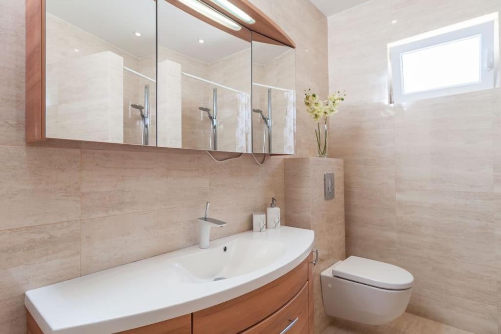 Villa Kora - Luxury Holiday Apartments Lumbarda Zewnętrze zdjęcie