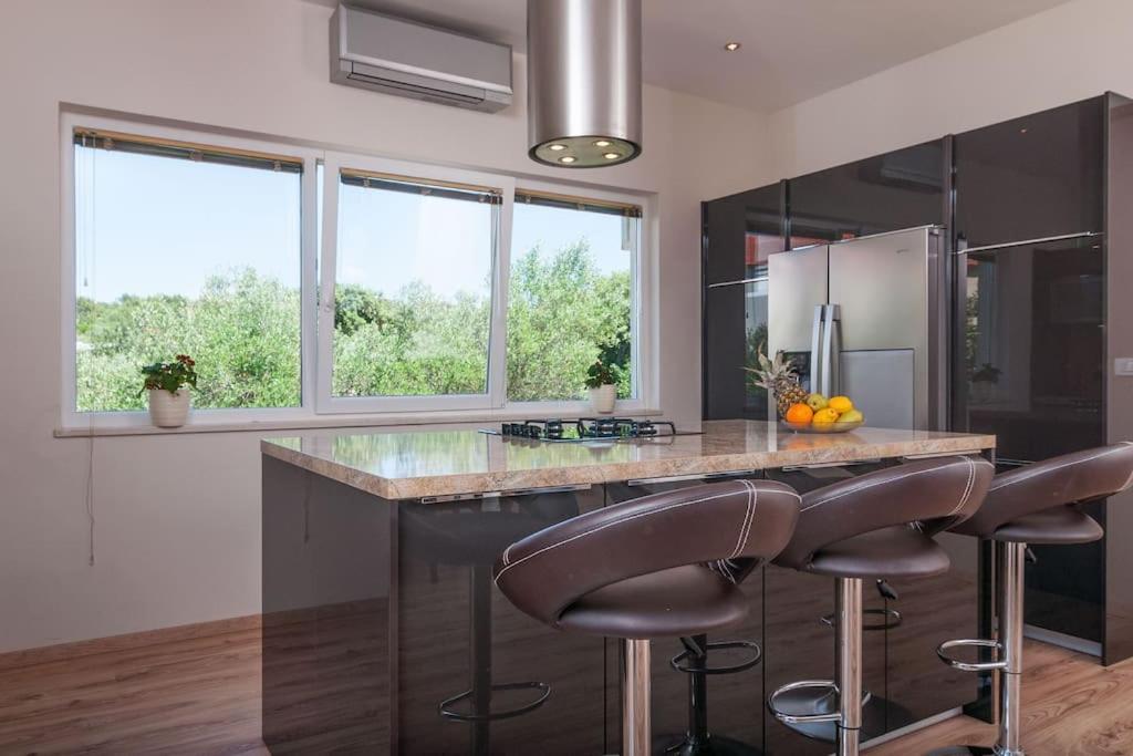 Villa Kora - Luxury Holiday Apartments Lumbarda Zewnętrze zdjęcie